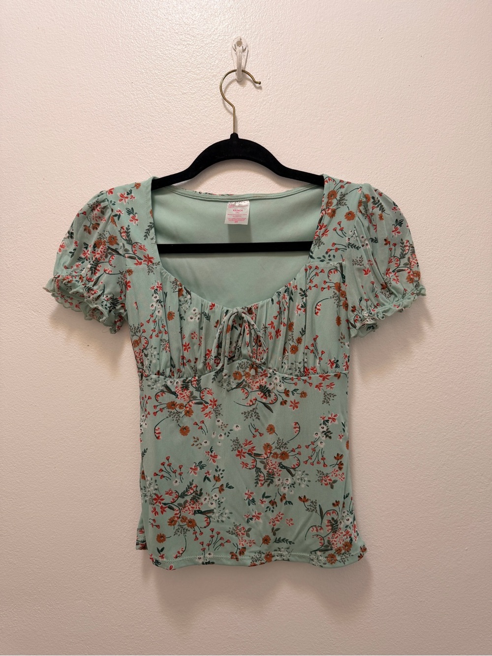 No Boundaries Floral Puff Sleeve Ruched Top XS